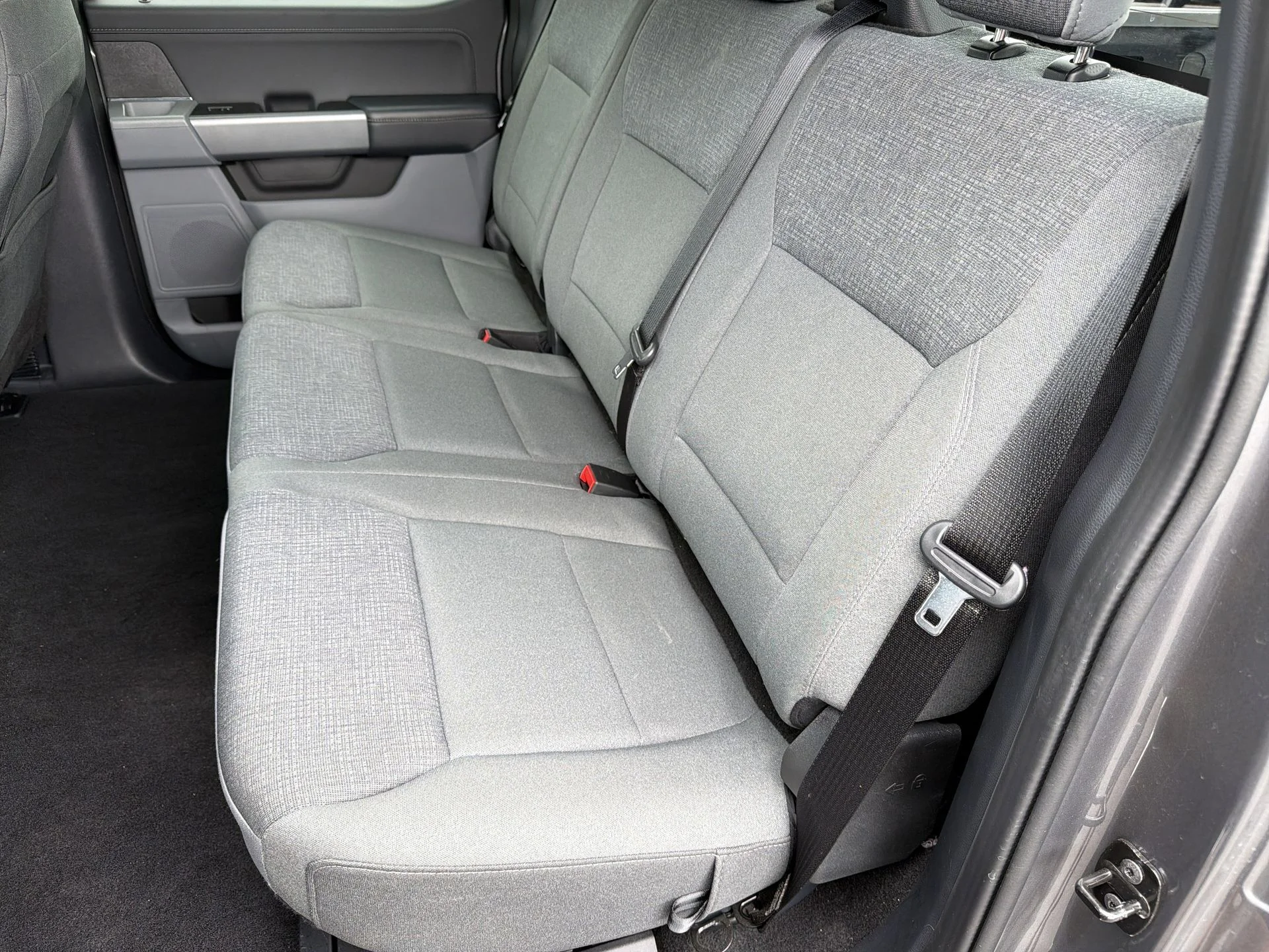 Certified Used 2024 Gray Metallic Ford XLT image 19