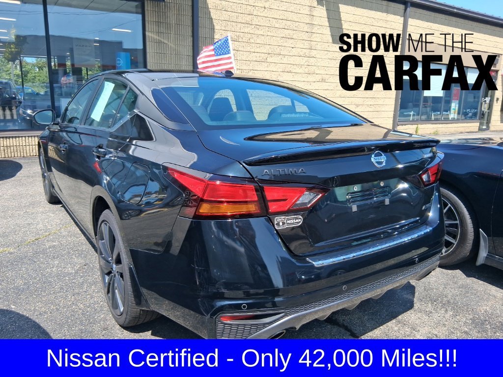 Used 2022 Black Nissan 2.5 SR image 9