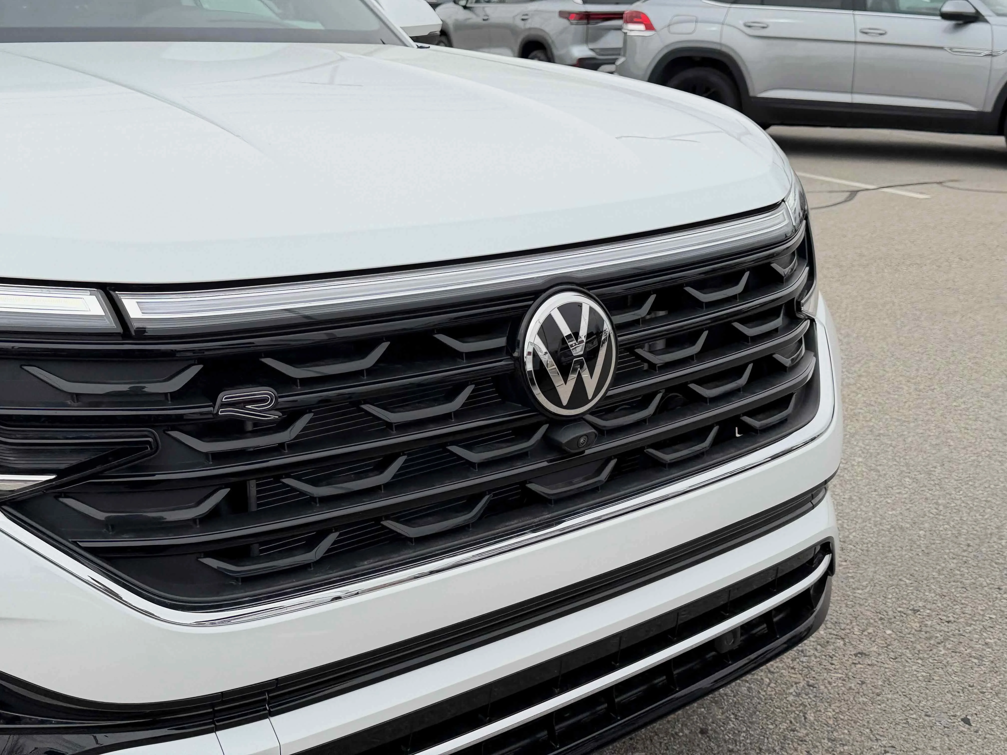 New 2026 Opal White Volkswagen 2.0T SEL Premium R-Line image 11