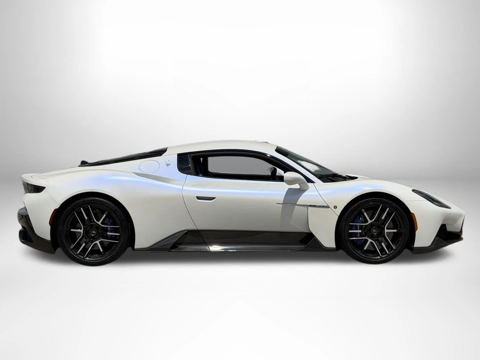 Used 2022 Bianco Audace Maserati  image 2