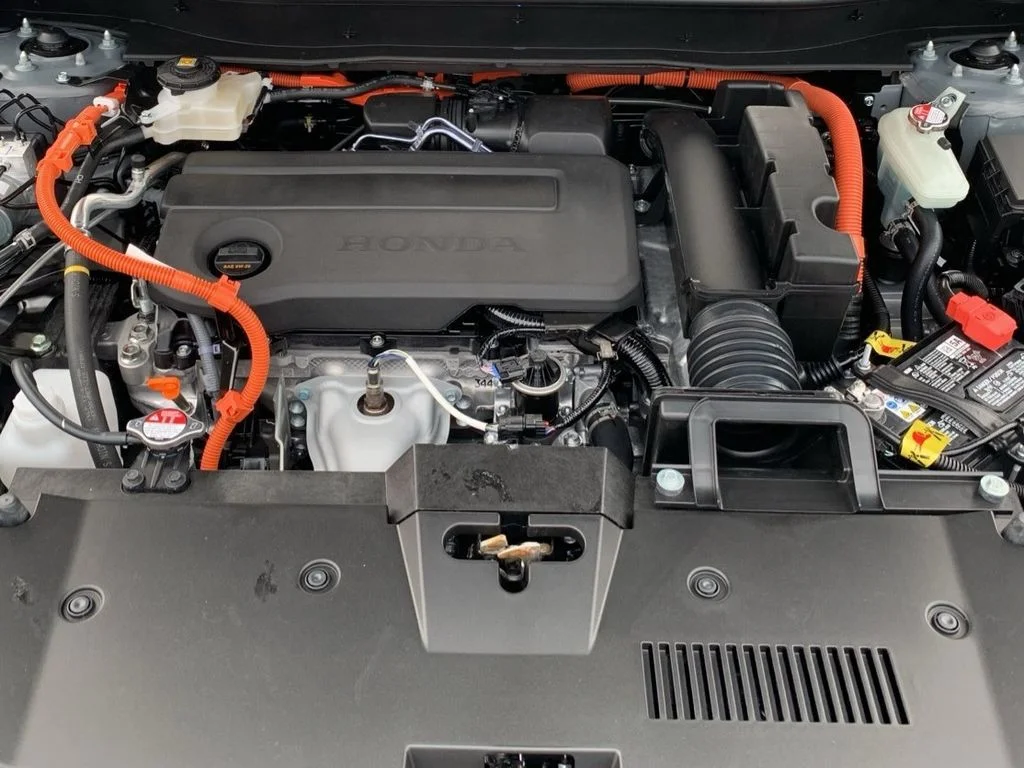 New 2026 Urban Gray Pearl Honda AWD Sport Hybrid image 9