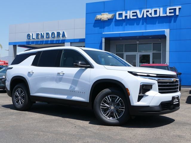 2026 Chevrolet Traverse FWD LT's photo