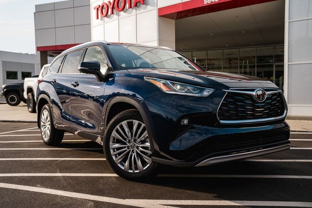 2026 Toyota Highlander Platinum