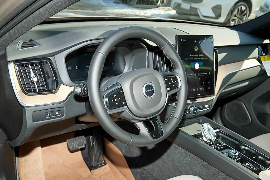 New 2026 Bright Dusk Volvo Plus image 13