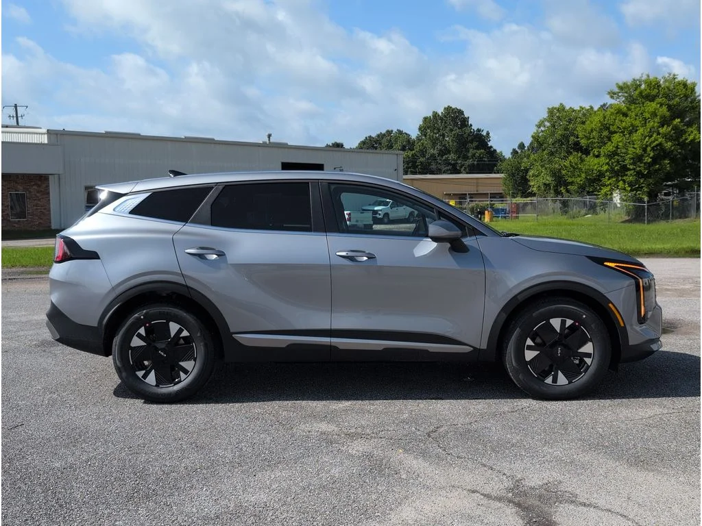 New 2026 Steel Gray Kia LX image 6