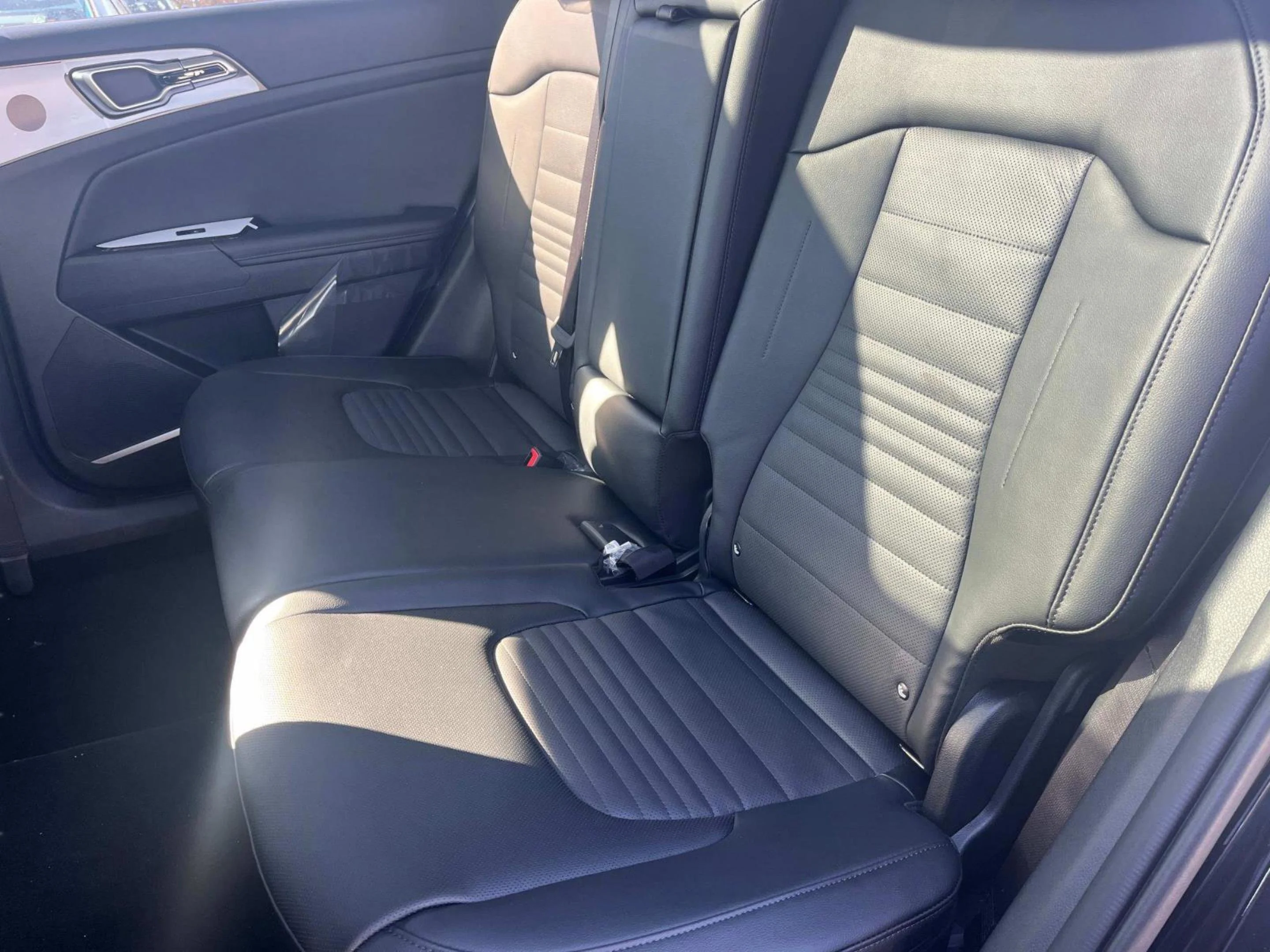 2025 Kia Sportage SX Prestige - Photo 22