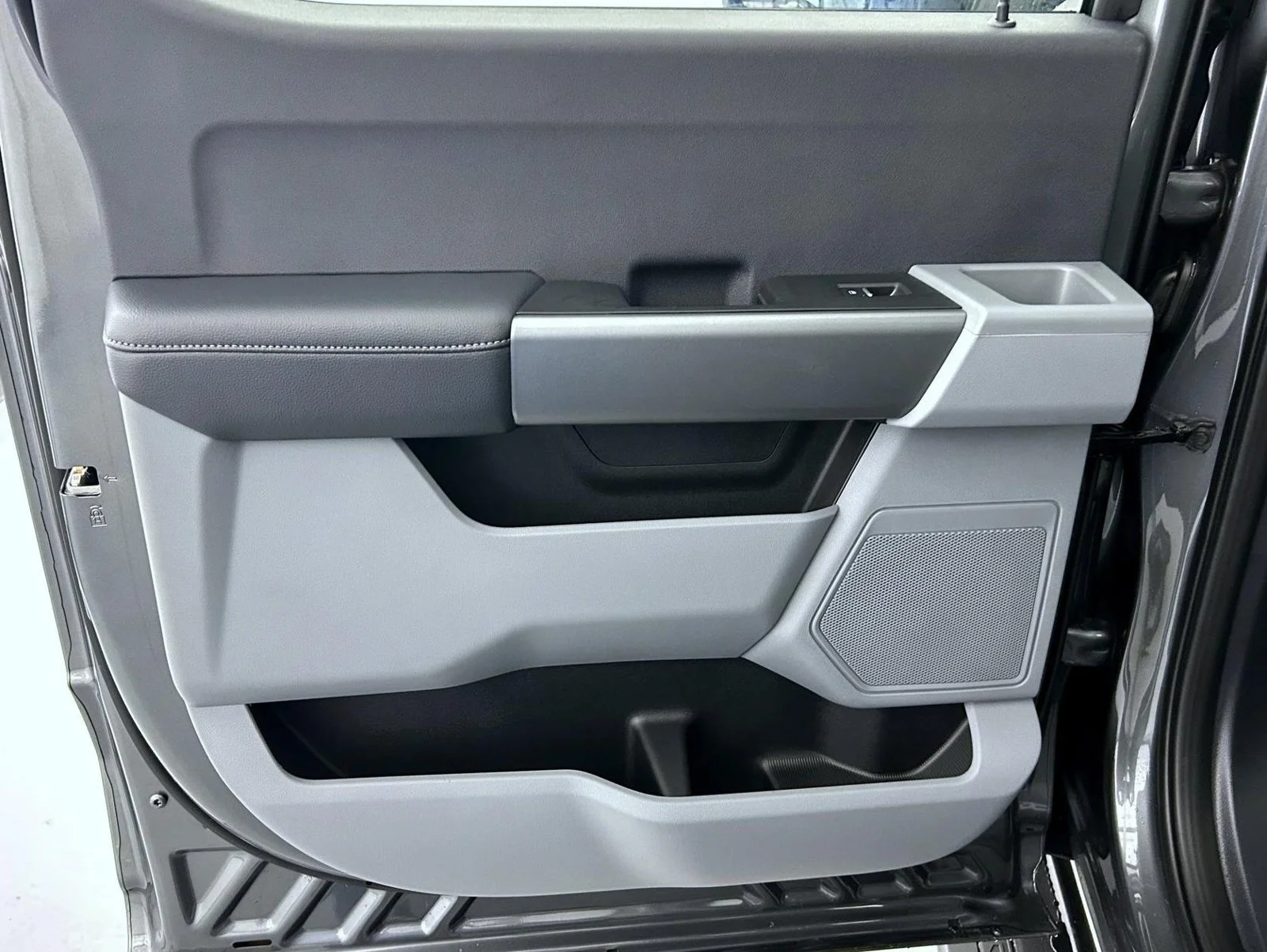 New 2026 Gray Ford XL image 20