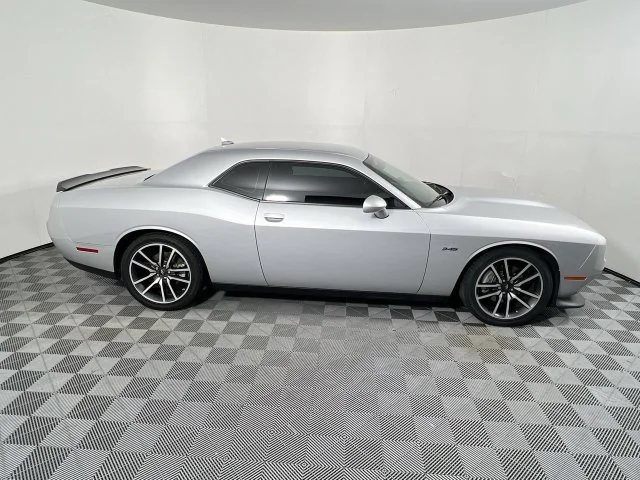 Used 2023 Triple Nickel Clearcoat Dodge R/T image 2