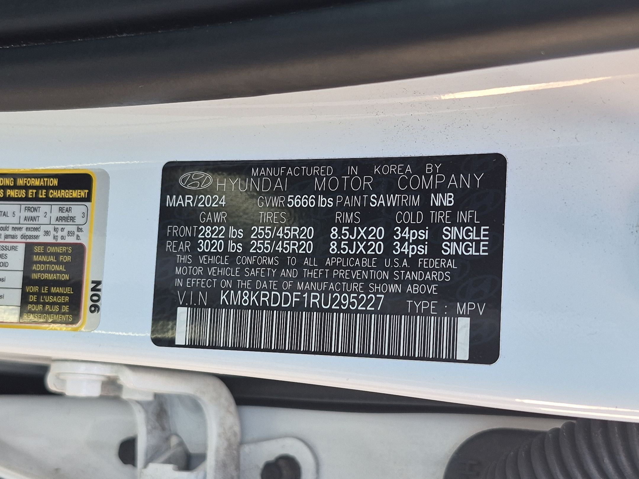Used 2024 Atlas White Hyundai Limited image 33