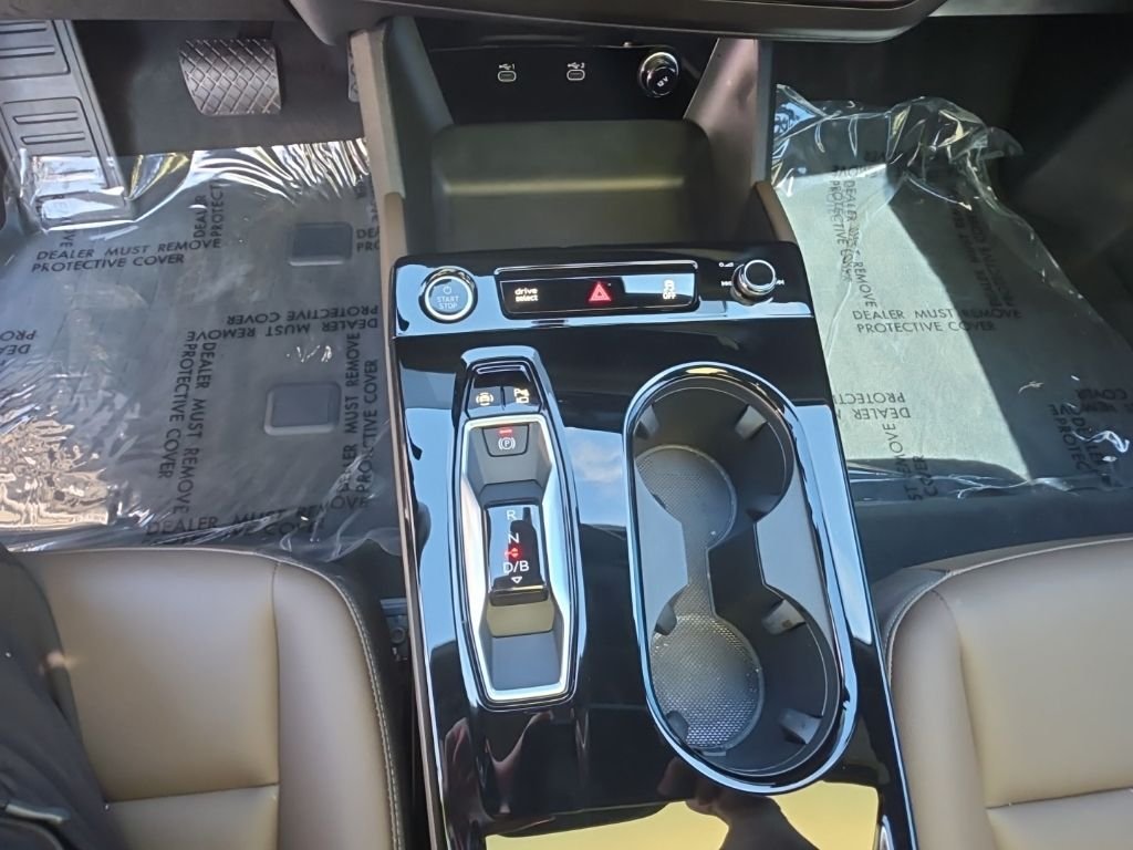 Used 2025 Gray Metallic Audi Premium Plus image 18