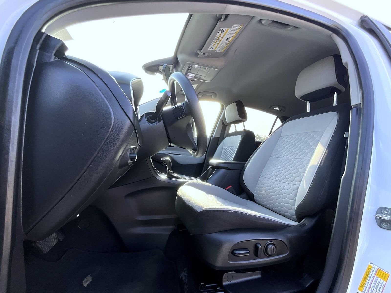 Used 2021 White Chevrolet LS image 11