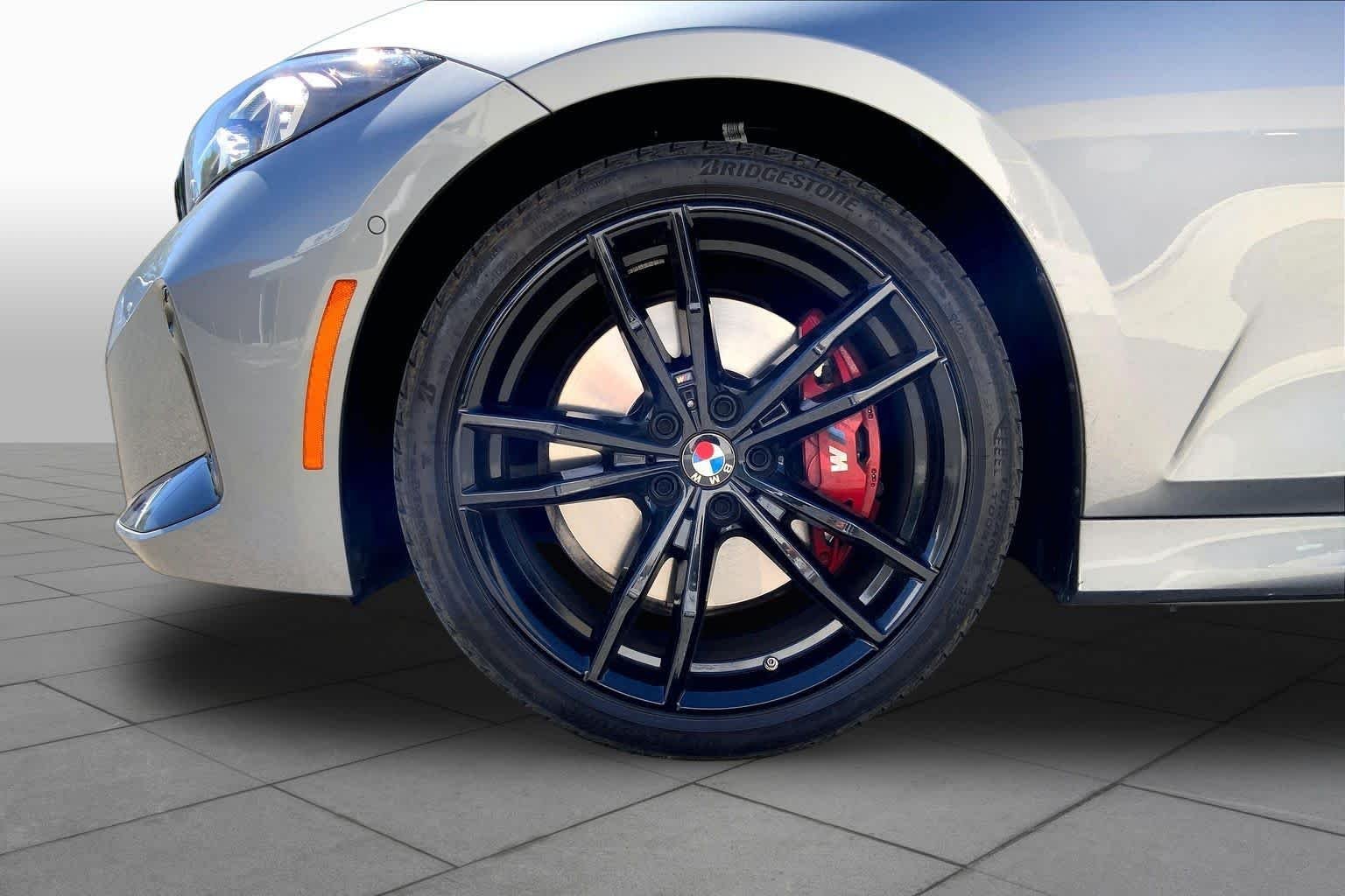 Used 2023 Skyscraper Grey Metallic BMW 330i image 9