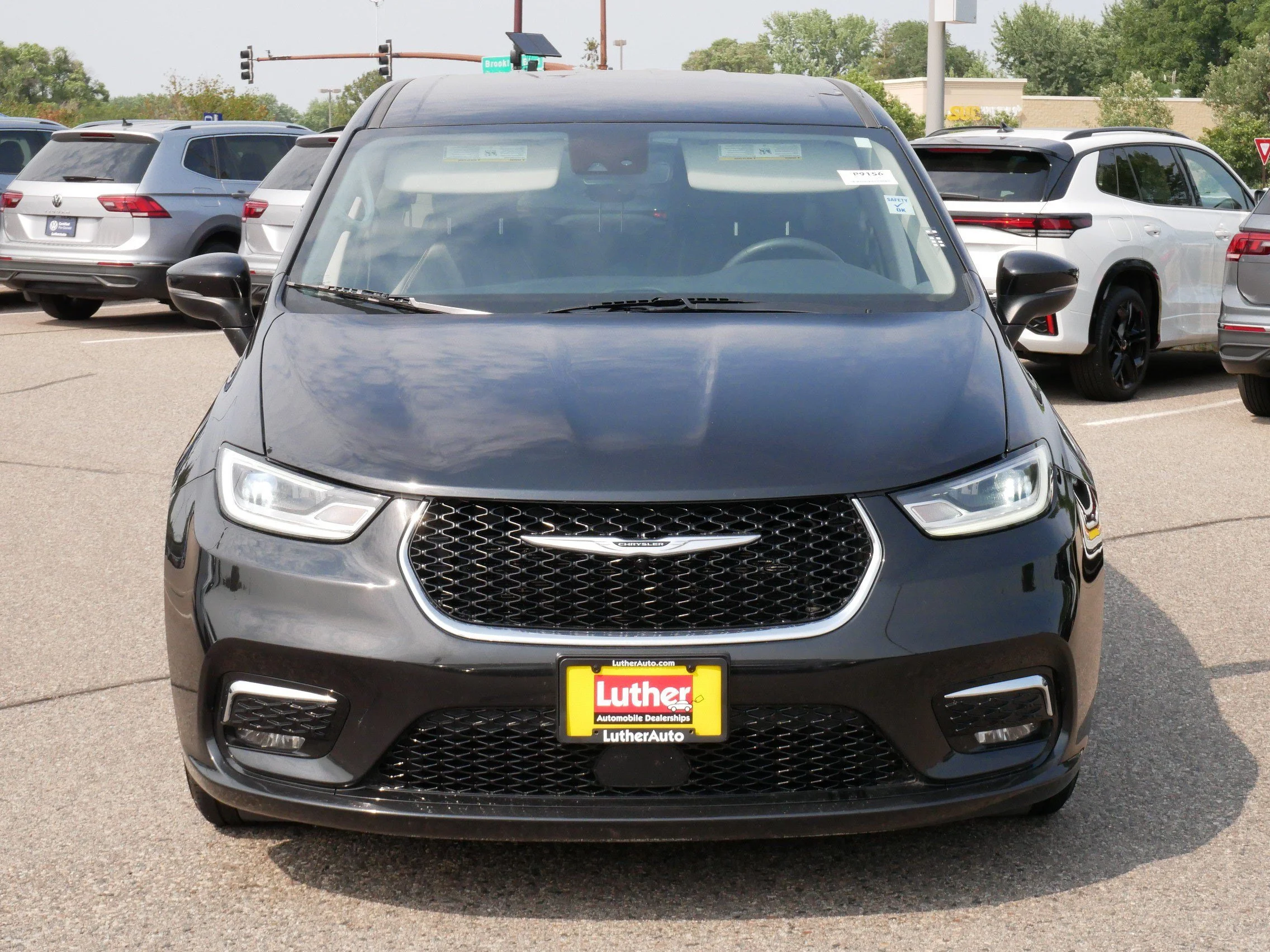 Used 2023 Chrysler Pacifica Hybrid Touring L with VIN 2C4RC1L78PR626232 for sale in Brooklyn Center, Minnesota