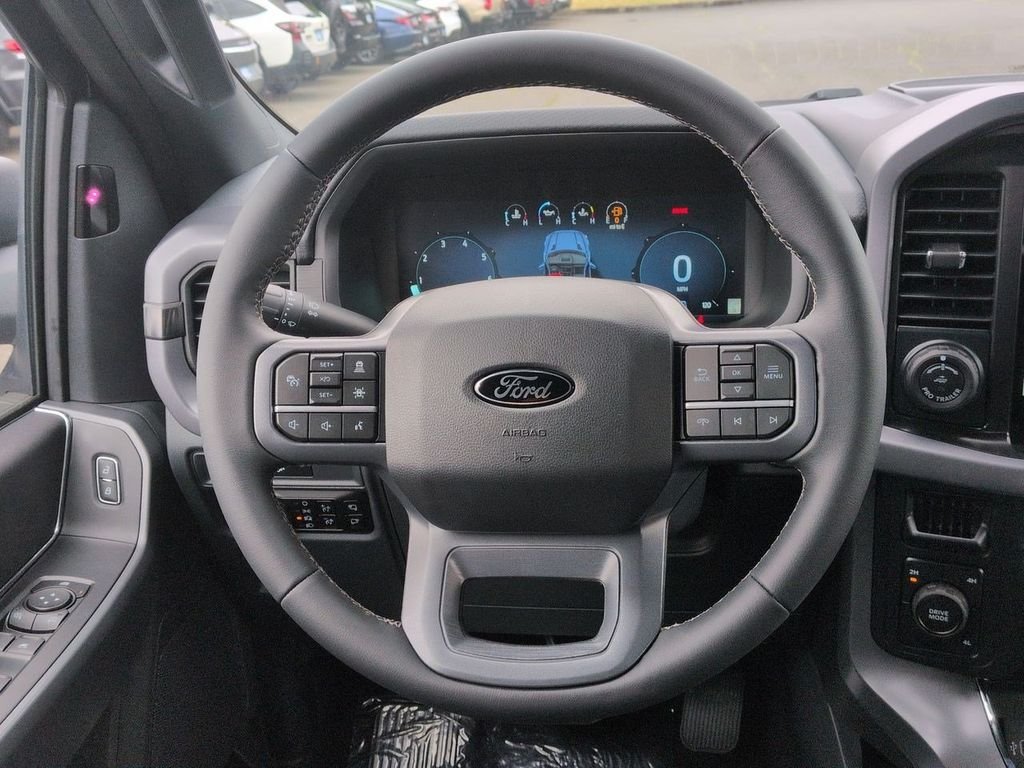 New 2026 Carbonized Gray Metallic Ford XLT image 46