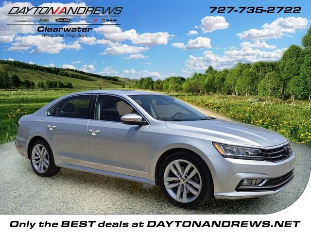Used 2018 Silver Volkswagen 2.0T SEL Premium image 1