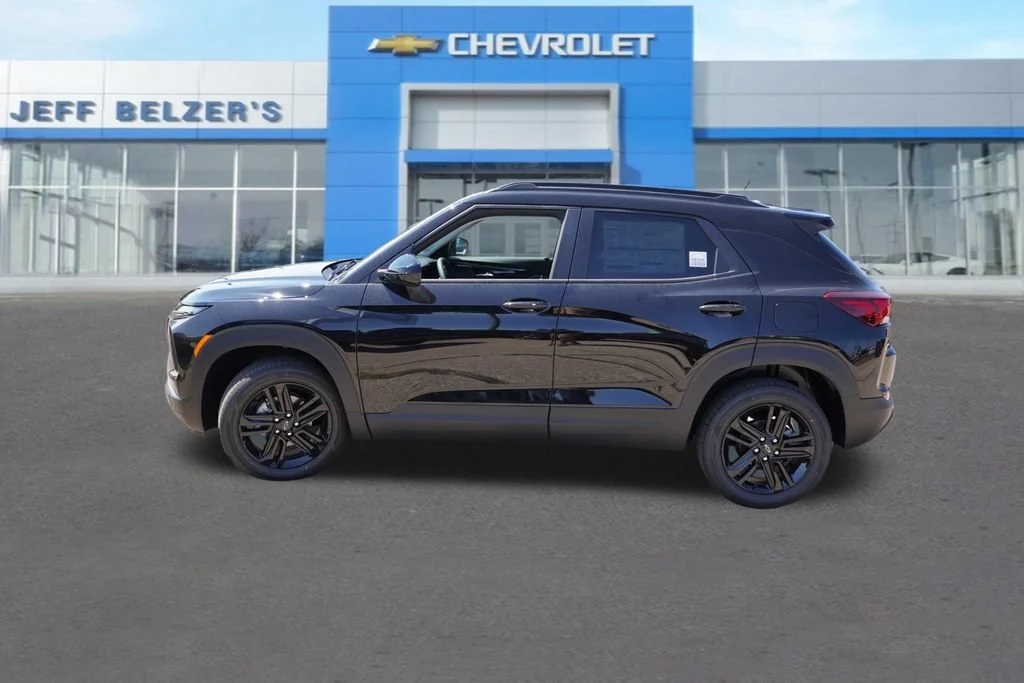 New 2026 Mosaic Black Metallic Chevrolet LT image 6