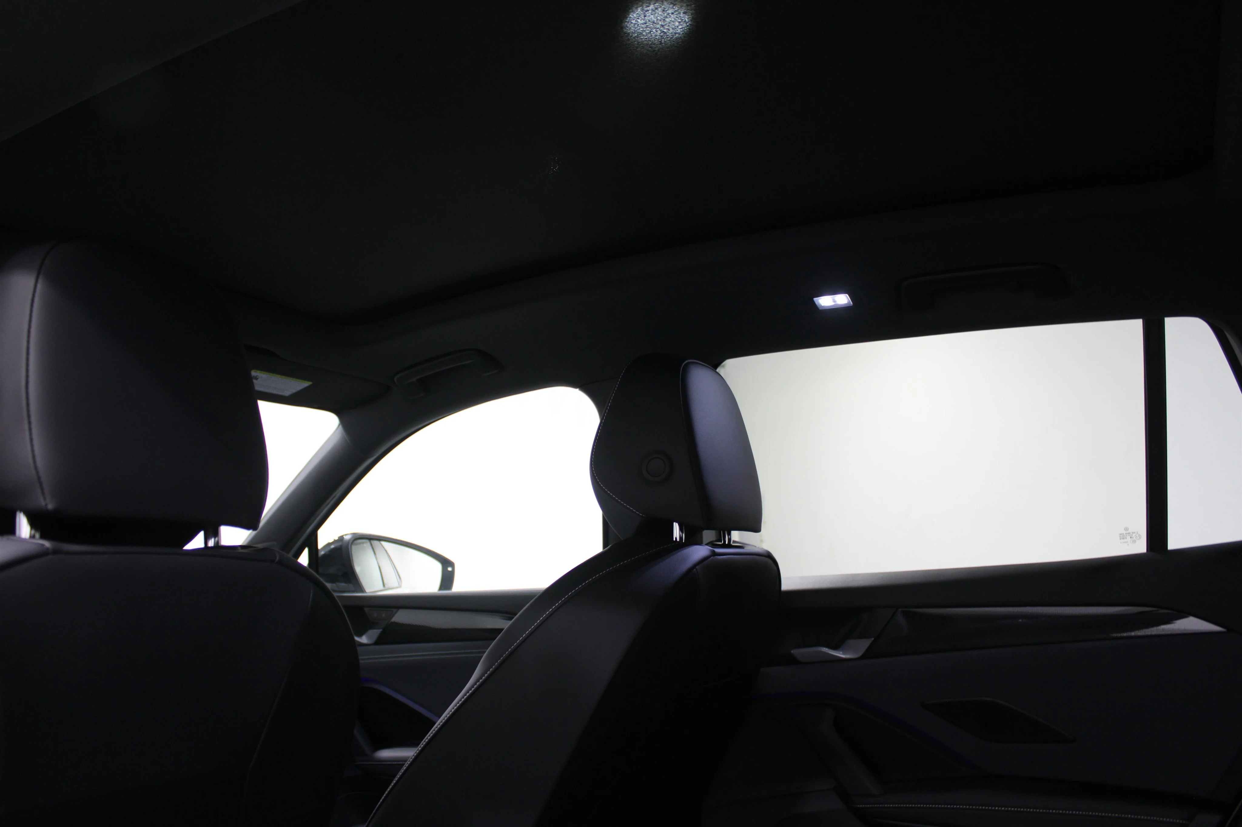 New 2026 Opal White Pearl Volkswagen SE R-Line Black image 20