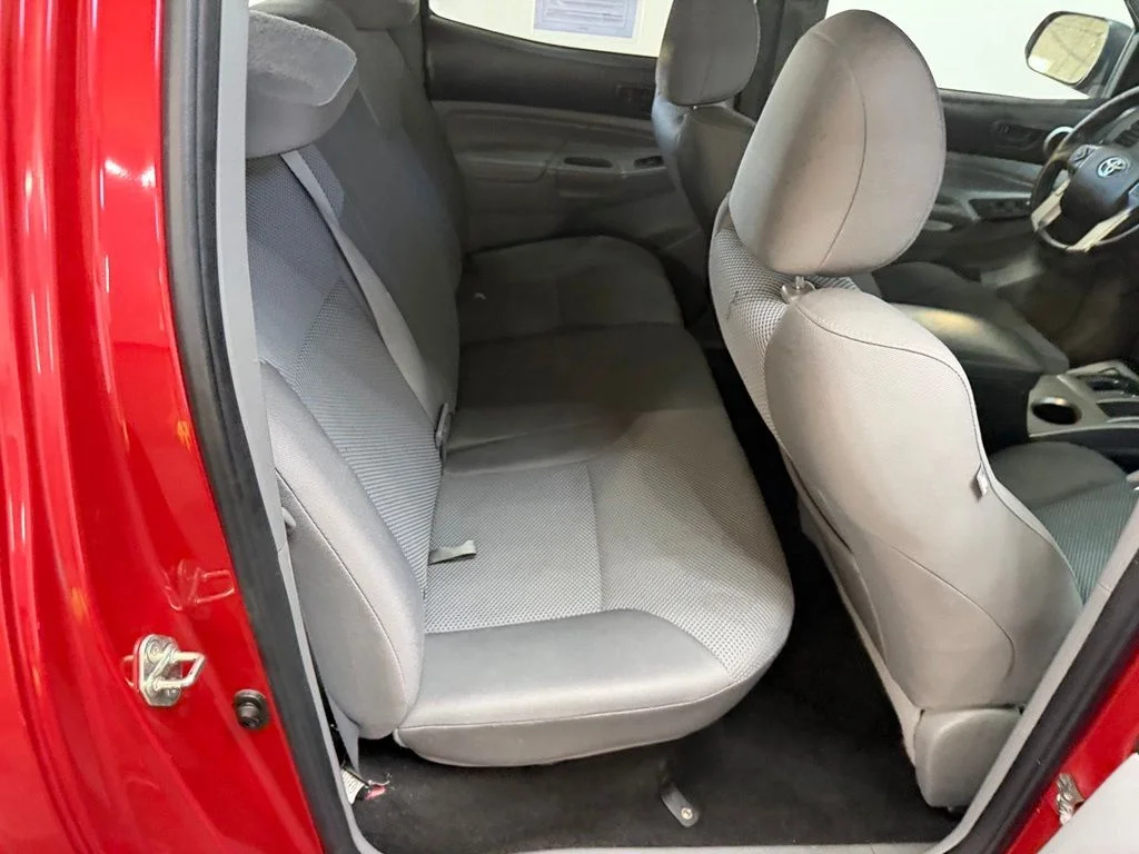 Used 2014 Barcelona Red Metallic Toyota Base image 35