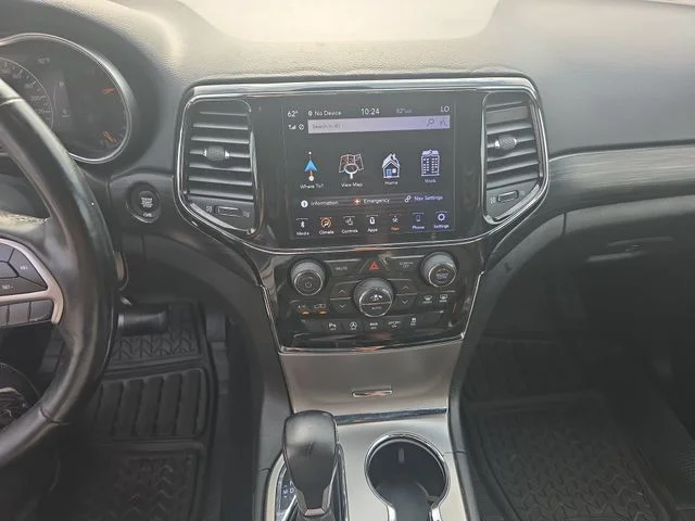 Used 2021 Gray Jeep Laredo X image 20