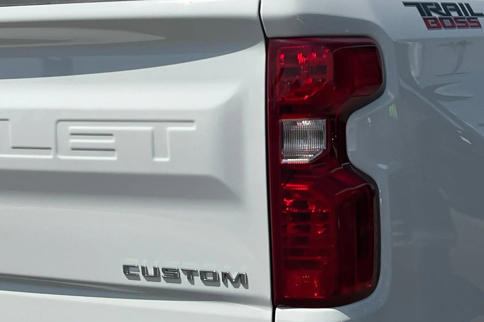 New 2026 Summit White Chevrolet Custom Trail Boss image 25