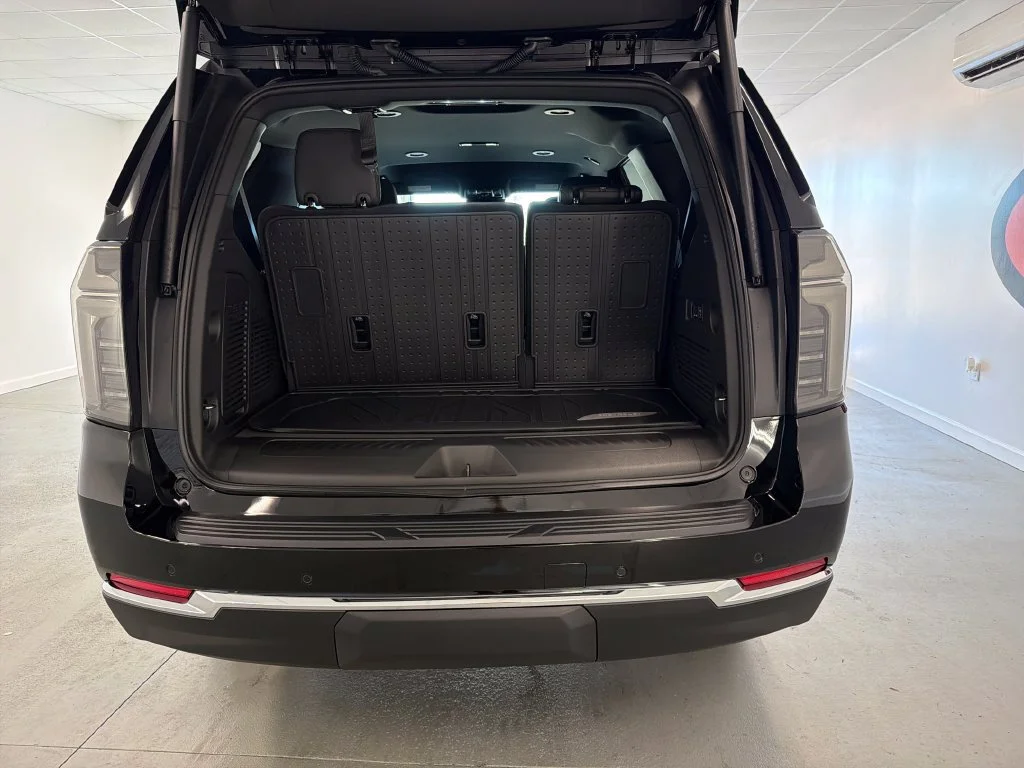 New 2027 Black Chevrolet LT image 7