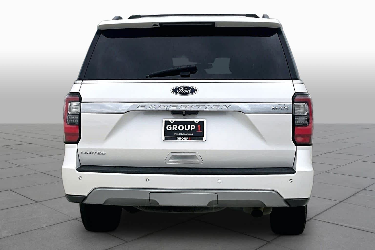 Used 2019 White Platinum Metallic Tri-Coat Ford Limited image 5
