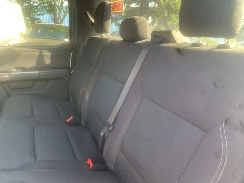 Used 2023 Silver Metallic Ford XLT image 15