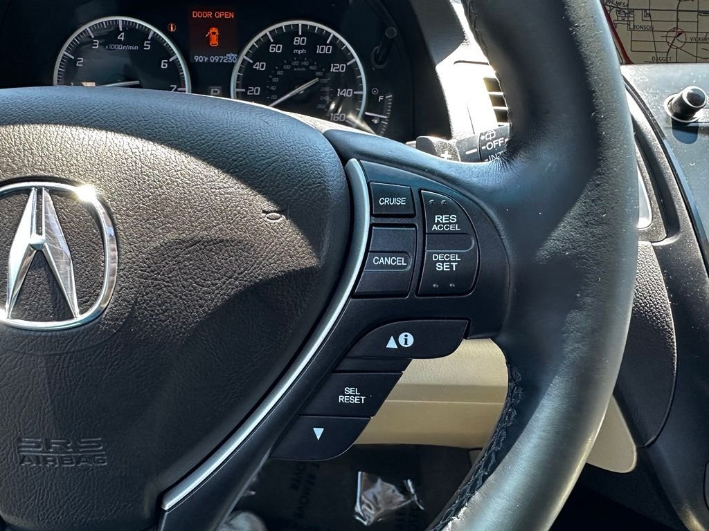Used 2018  Acura Technology Package image 33