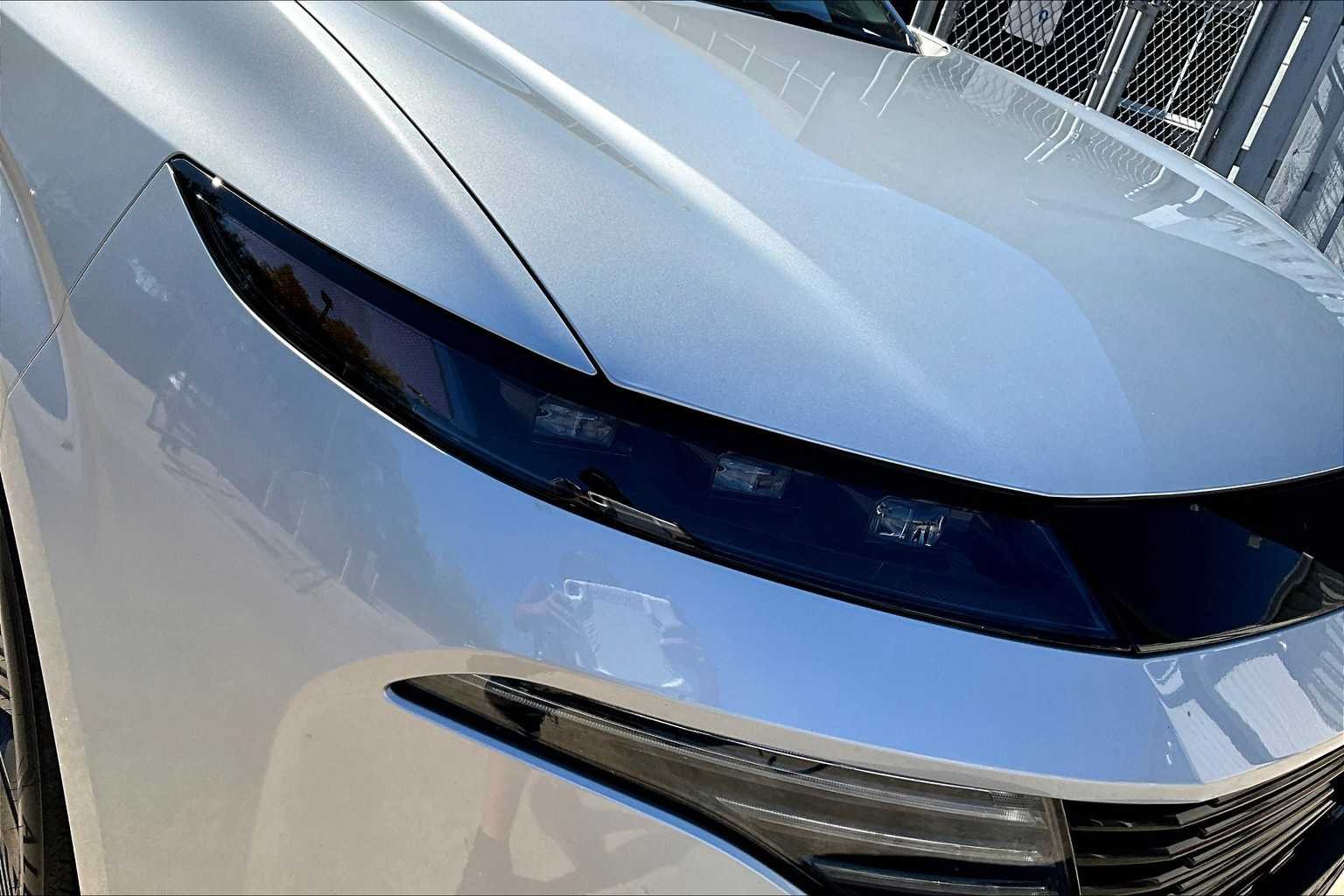 Used 2025 Brilliant Silver Metallic Nissan SL image 26