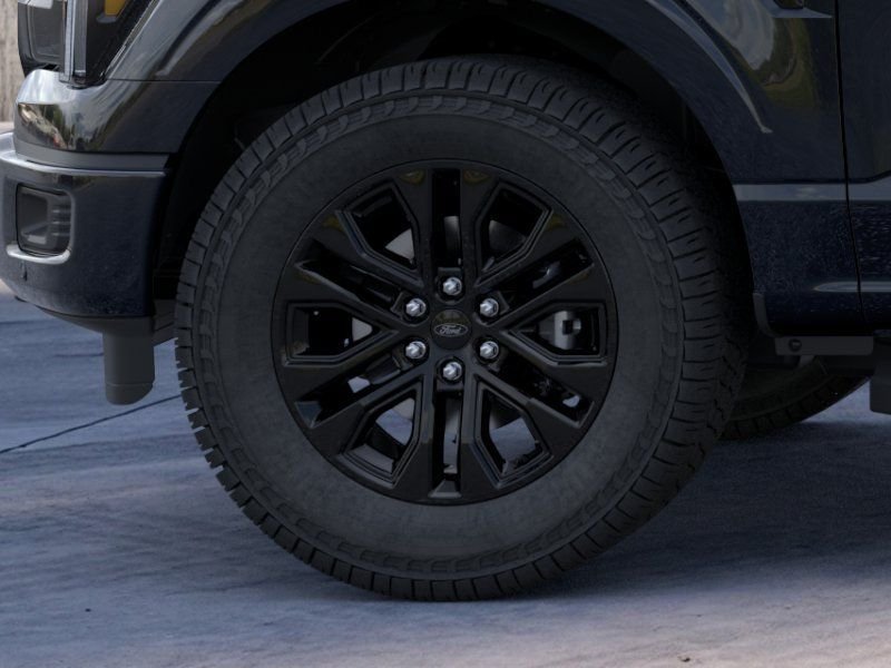 New 2026 Agate Black Metallic Ford Lariat® image 19