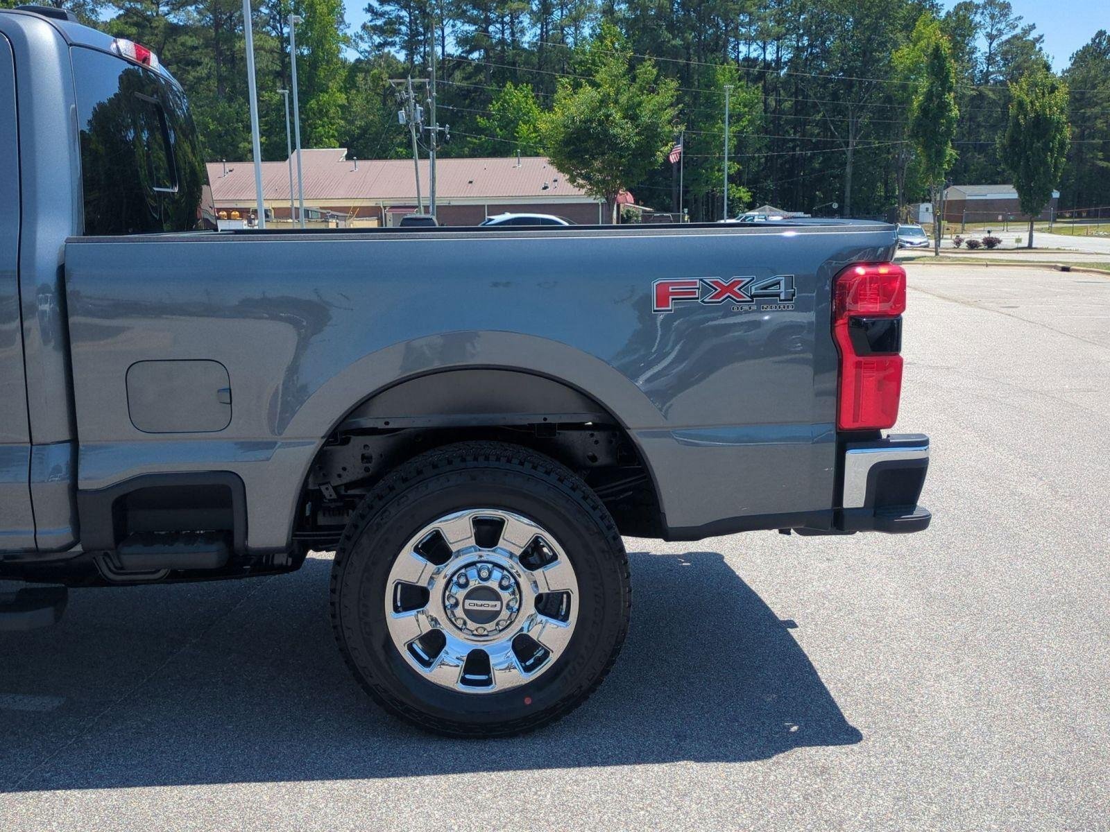 New 2026 Carbonized Gray Metallic Ford F-250® Lariat® image 11