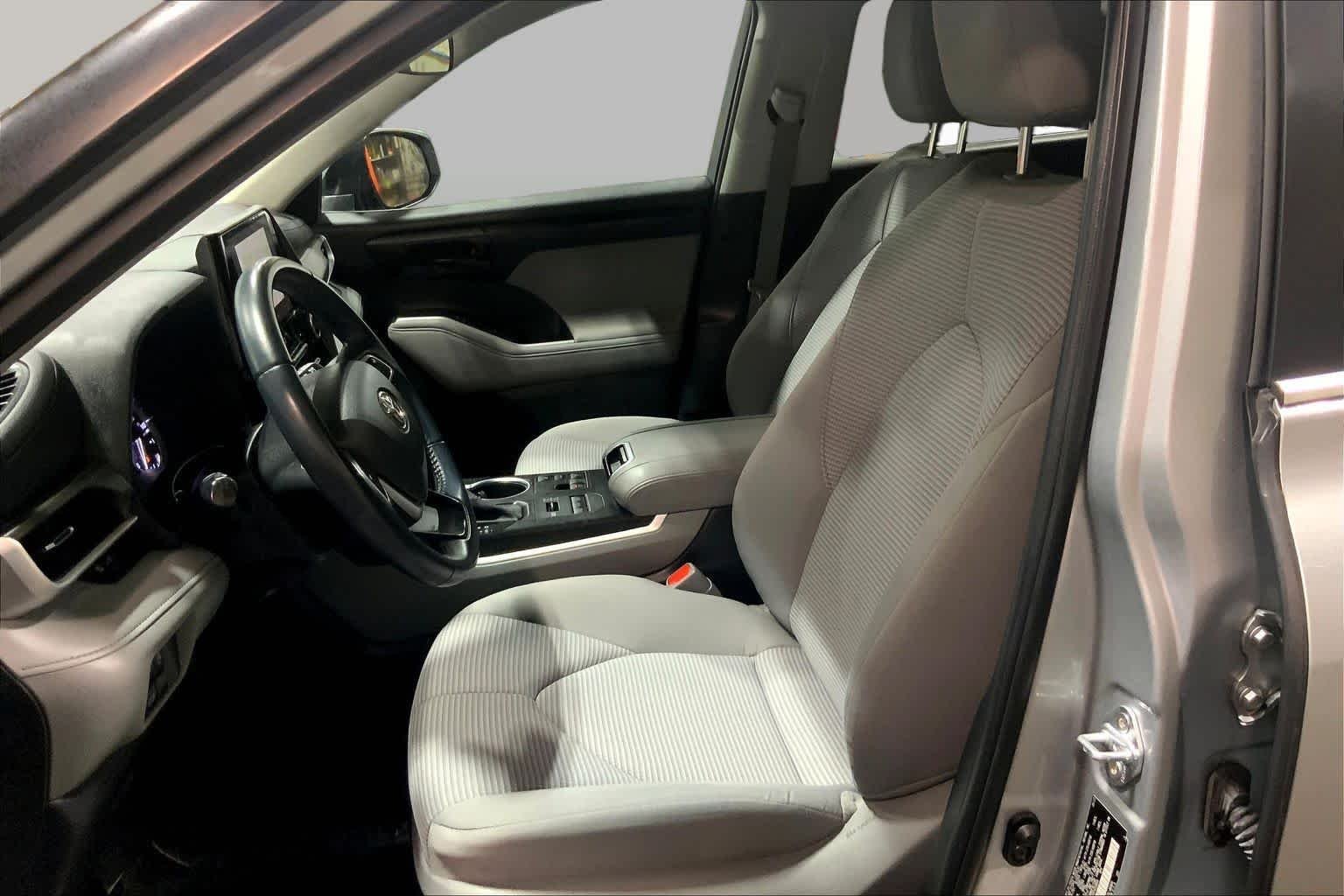 Used 2023 Celestial Silver Metallic Toyota LE image 8