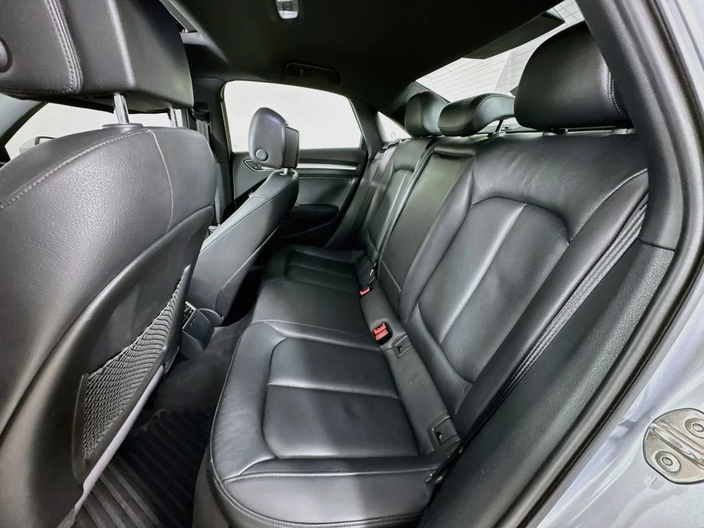 Used 2018 Silver Metallic Audi 2.0T Premium image 31