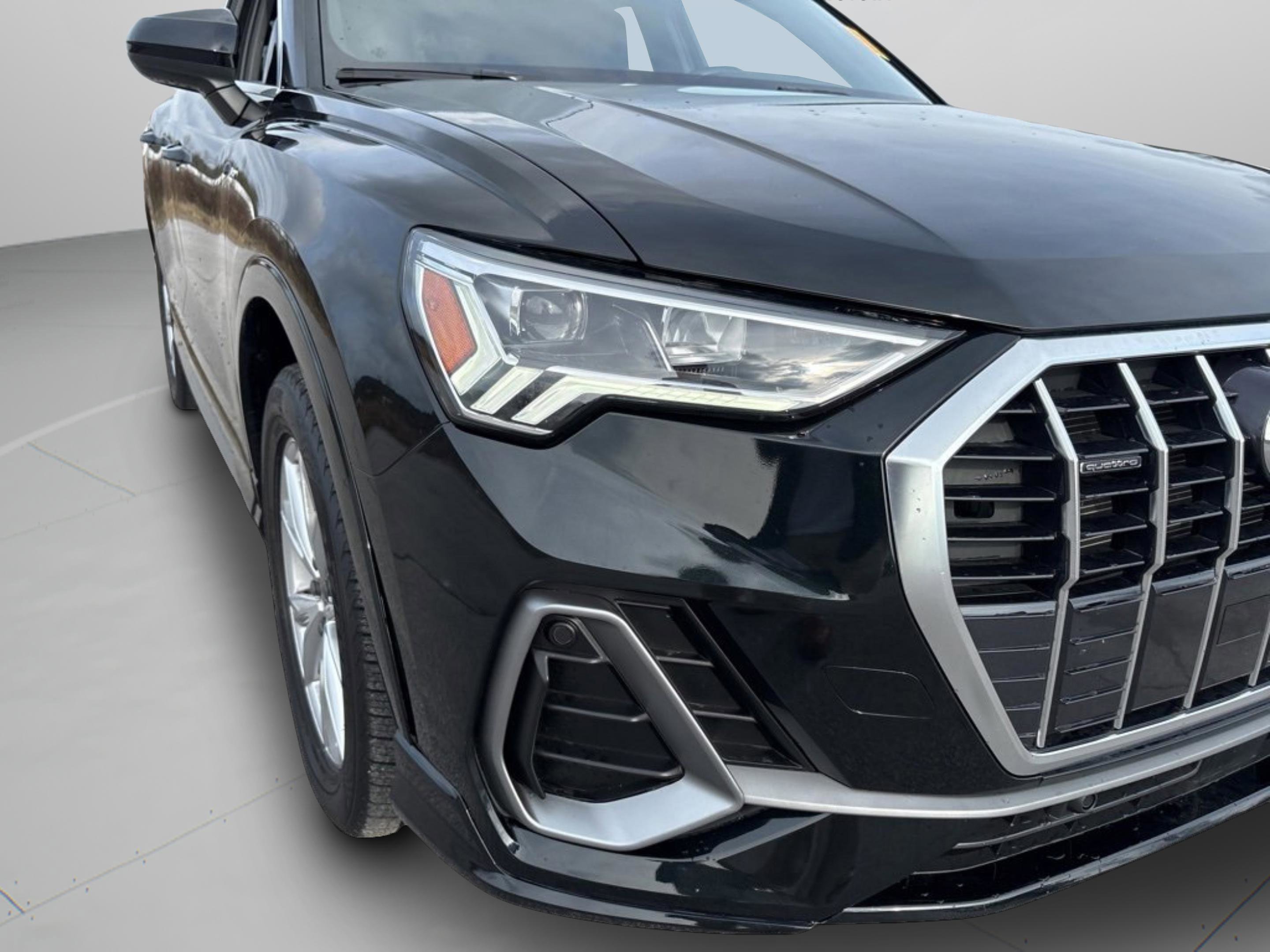 Used 2024 Black Audi S line Premium image 44