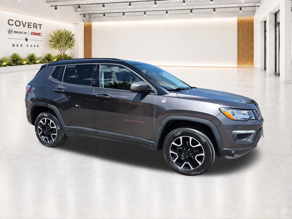 Used 2019 Gray Jeep Trailhawk image 18