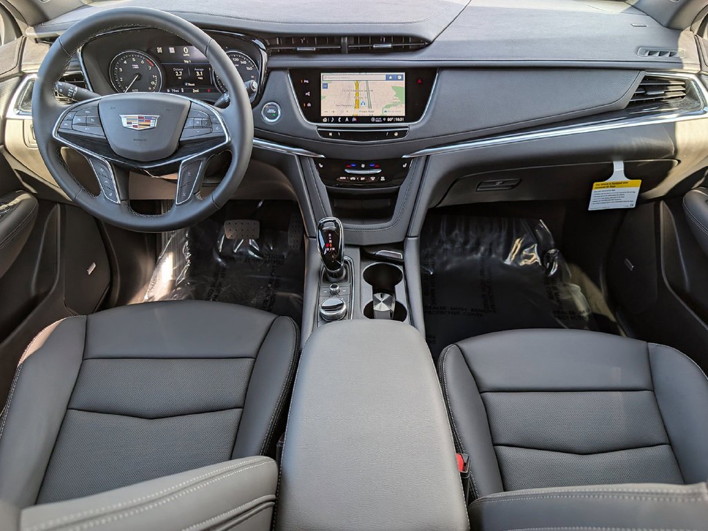 2026 Cadillac XT5 Premium Luxury - Photo 18