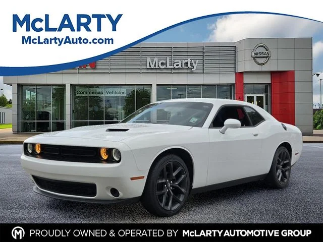2021 Dodge Challenger SXT Auto's photo