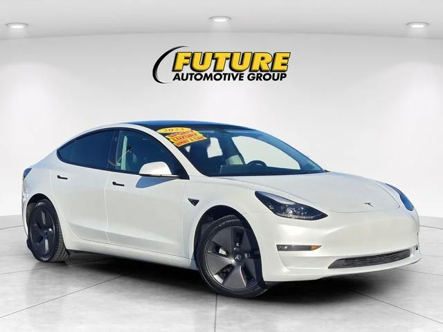 2023 Tesla Model 3 Long Range's photo
