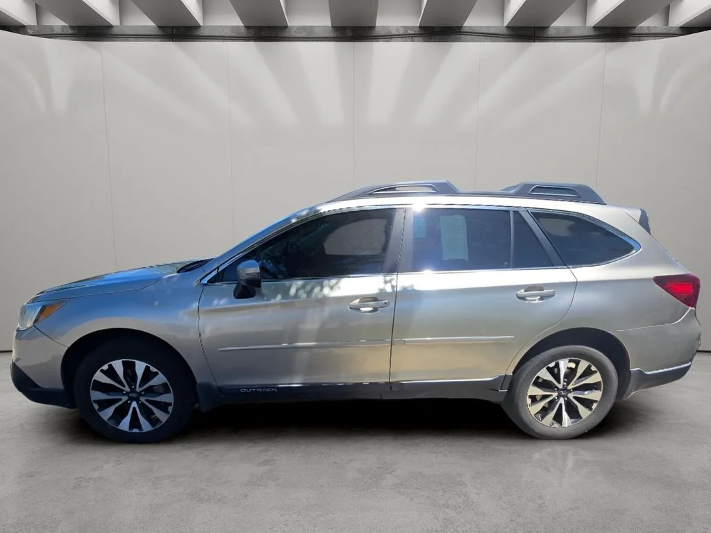 Used 2017 Tungsten Metallic Subaru Limited image 2