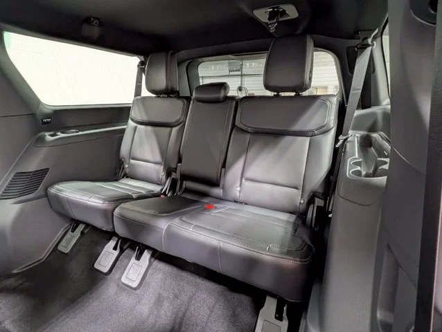 New 2027 Dark Matter Gray Metallic Ford MAX Platinum image 51