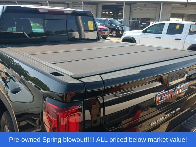 Used 2020 Black GMC SLT image 15
