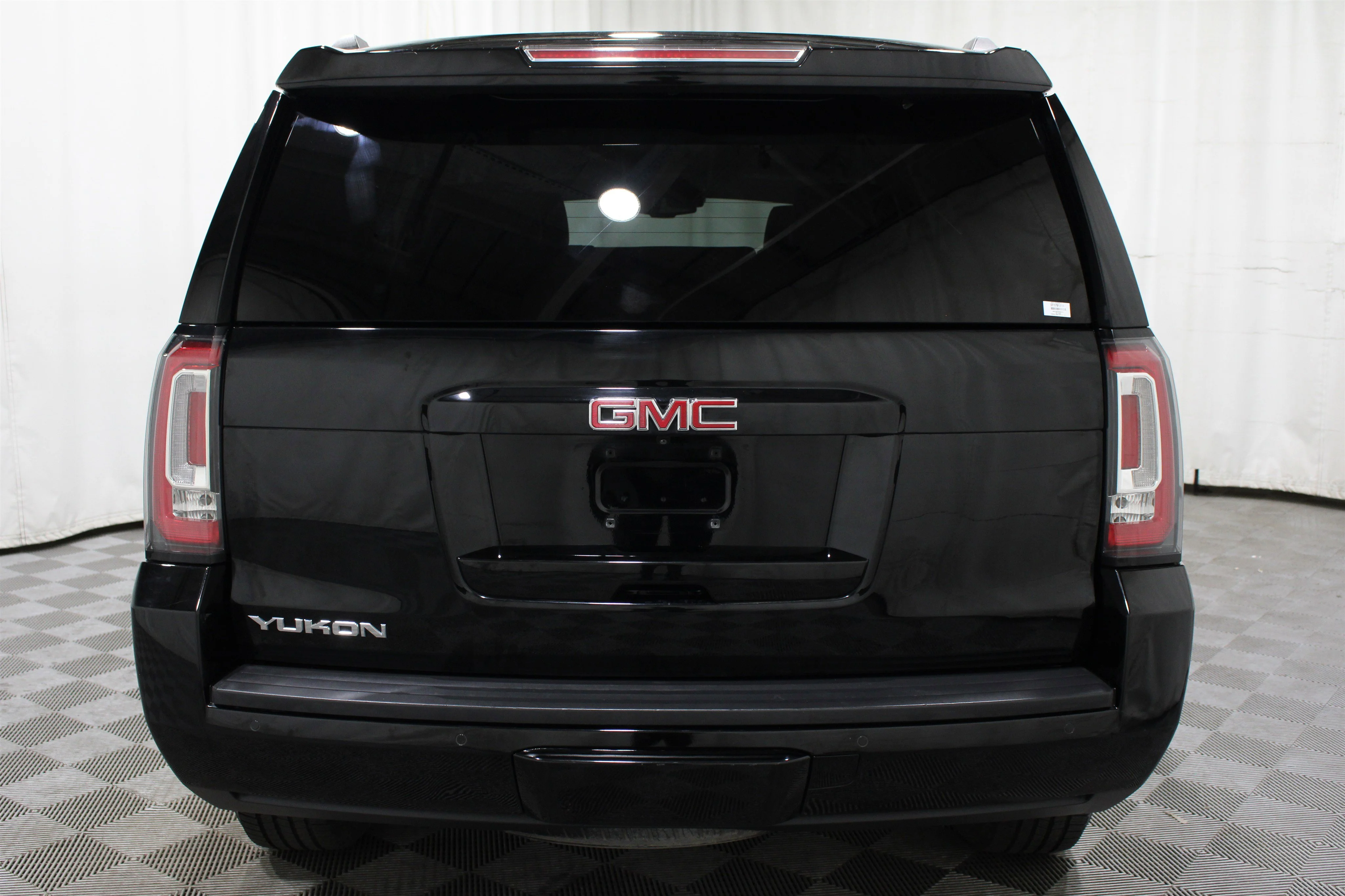 2017 GMC Yukon SLT - Photo 37