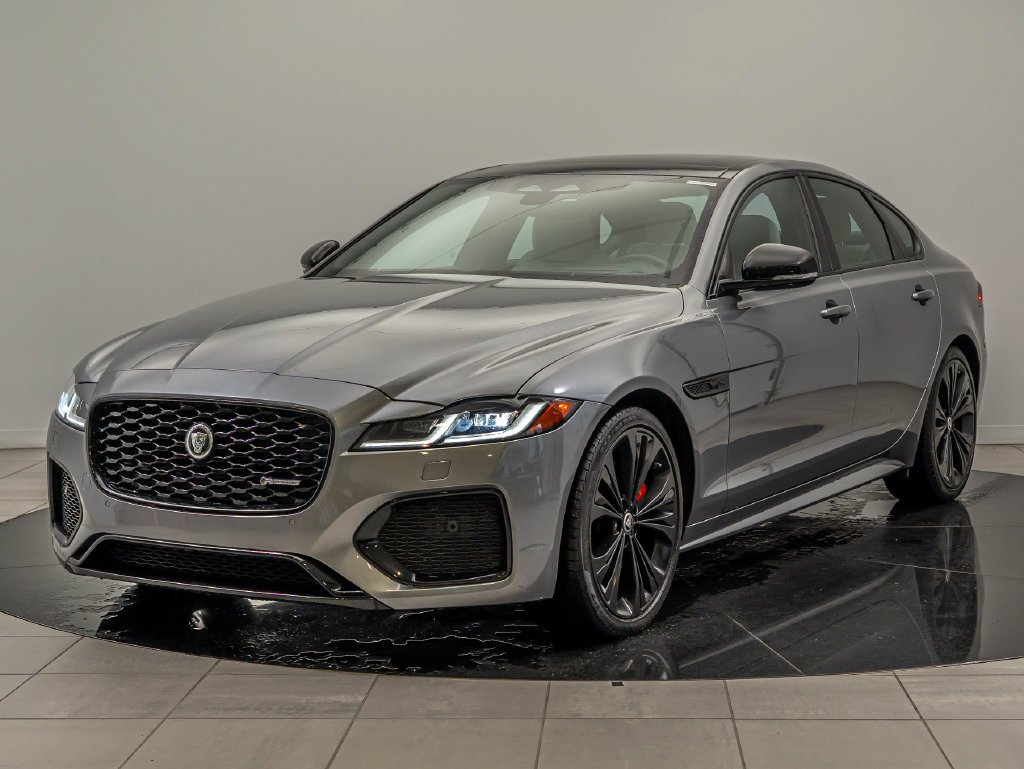 2024 Jaguar XF R-Dynamic SE