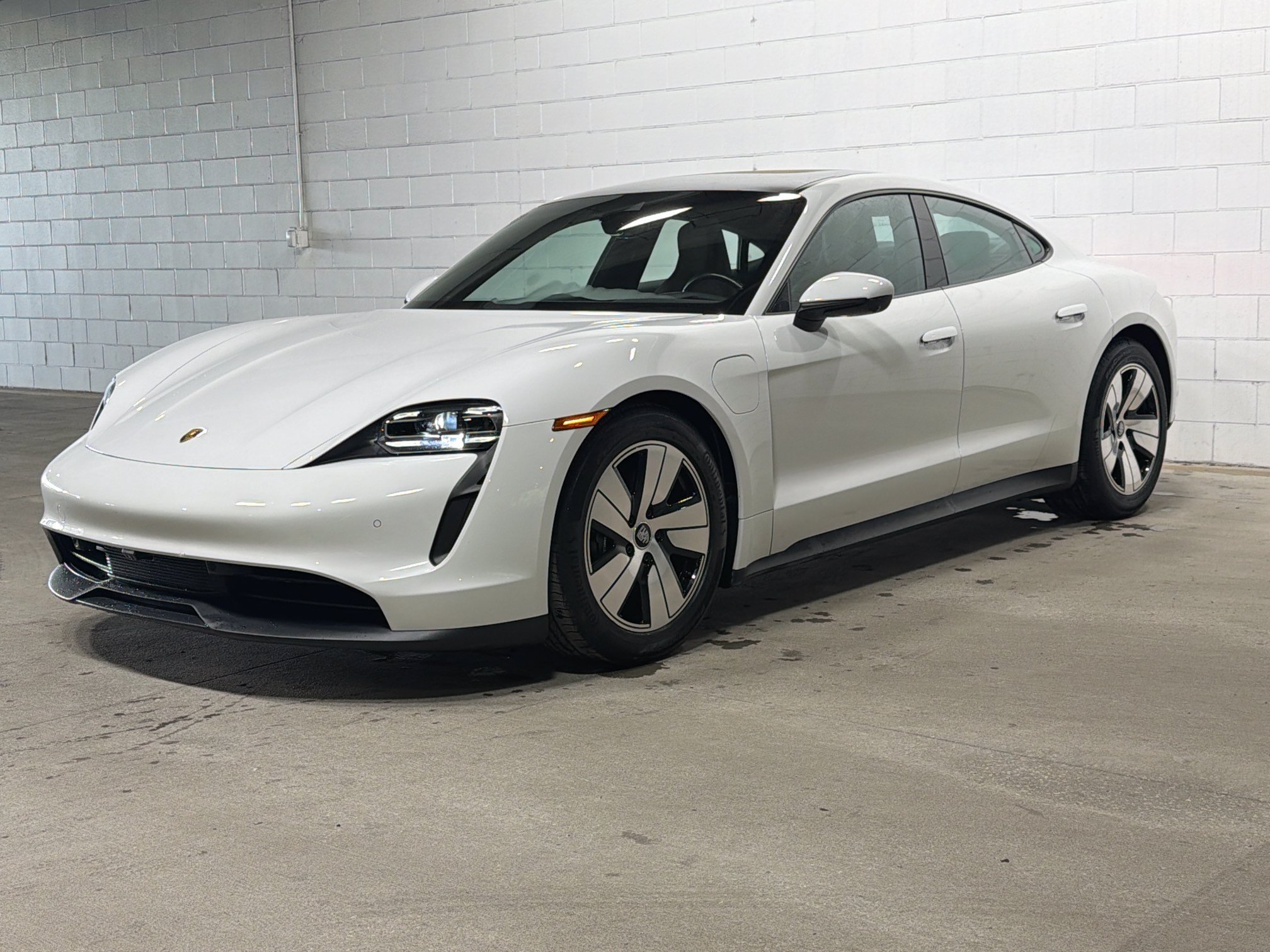 Certified Used 2023 White Porsche  image 1