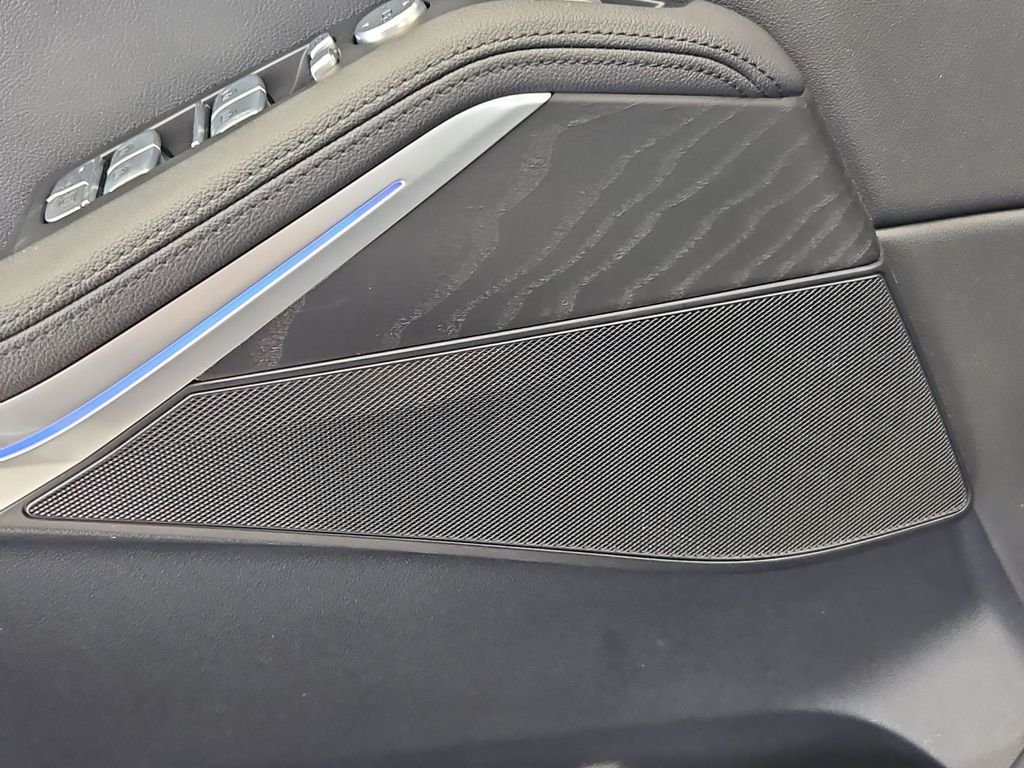 Used 2022 Dark Graphite Metallic BMW xDrive40i image 12