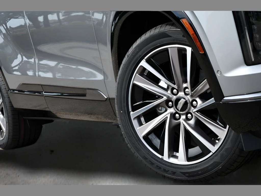 2027 Cadillac VISTIQ Sport - Photo 11