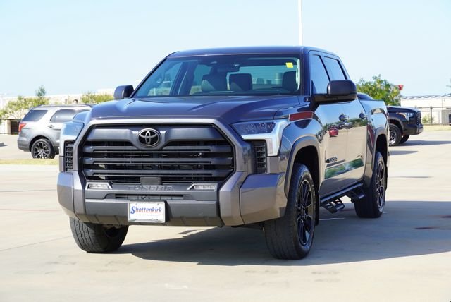 Used 2024 Gray Toyota SR5 image 3