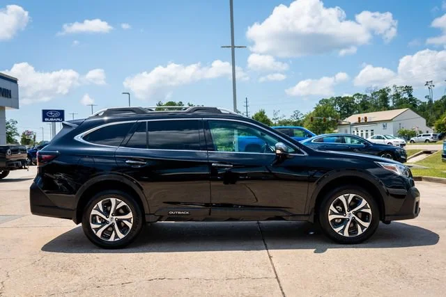 Used 2020 Crystal Black Silica Subaru Touring image 19