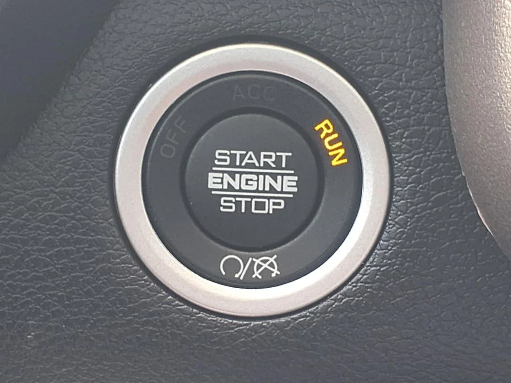 Used 2024 White Ram Laramie image 8