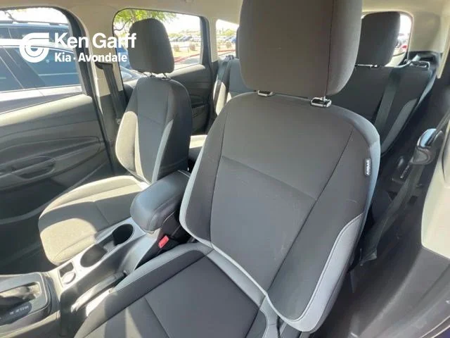 2016 Ford Escape S